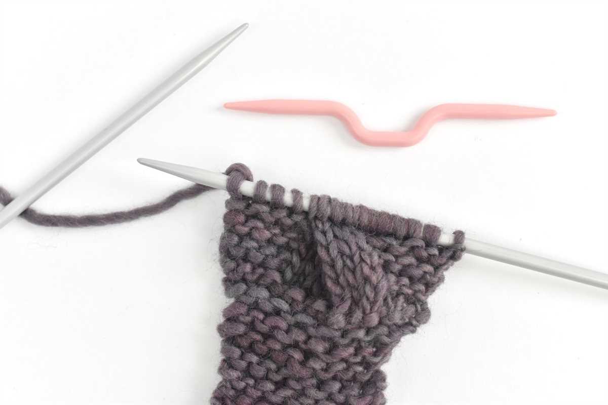 Knit headband pattern cable