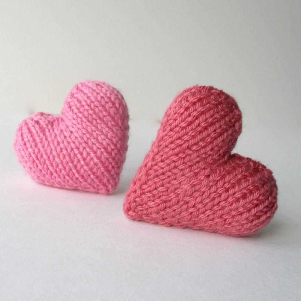 Knit pattern heart