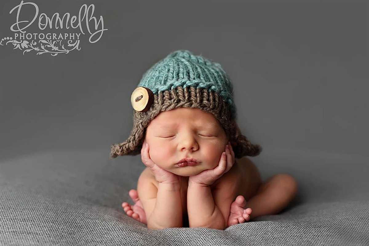 Knit patterns for newborn hats