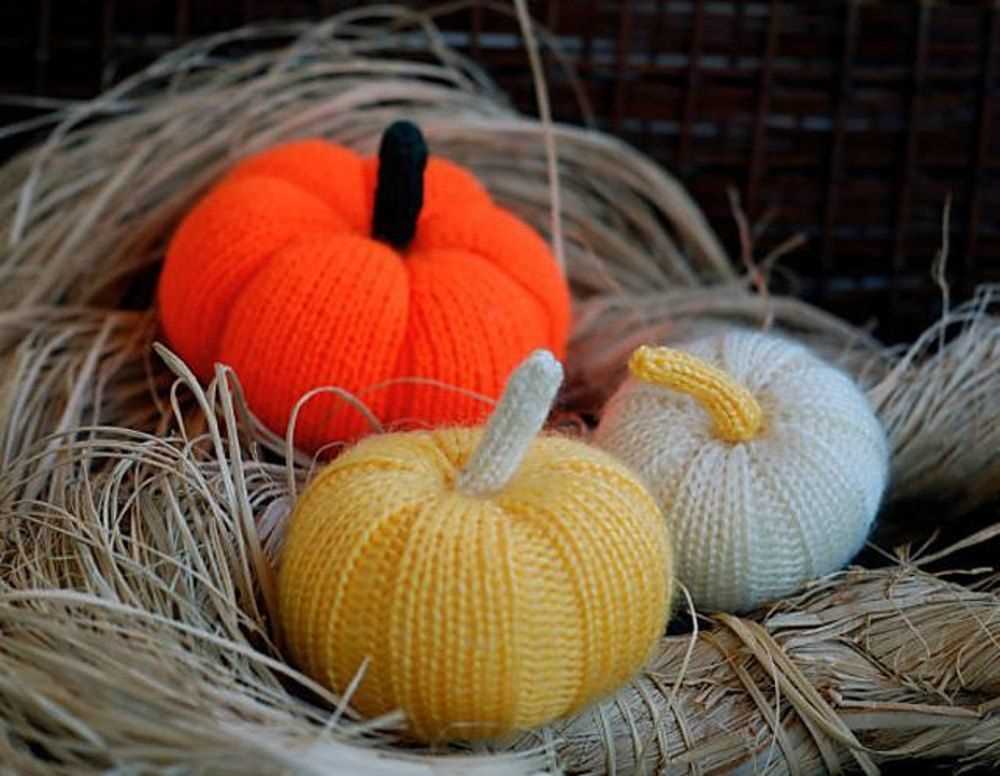 Knit pumpkin pattern in the round