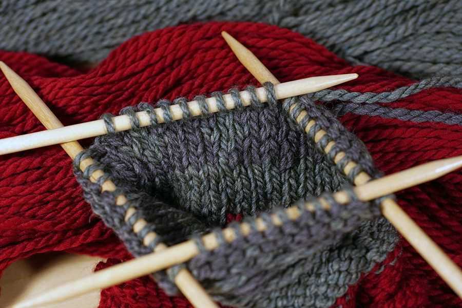 Knit stocking hat pattern