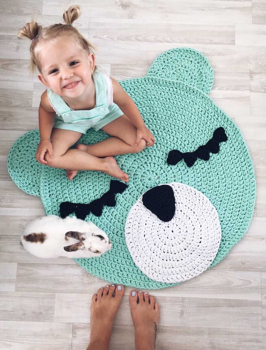 Knit bear rug pattern