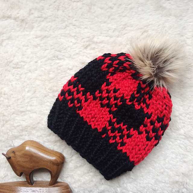 Knit buffalo plaid hat pattern