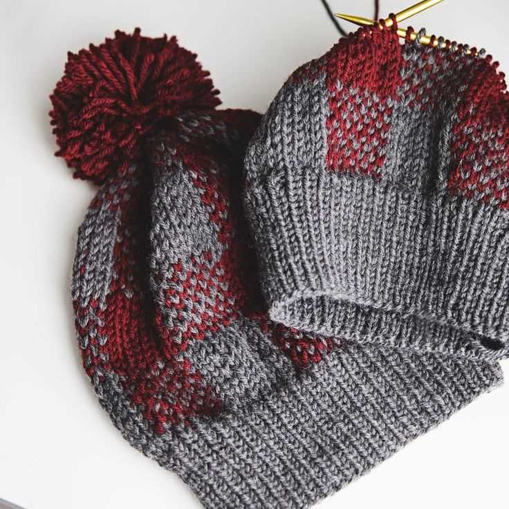 Knit buffalo plaid hat pattern