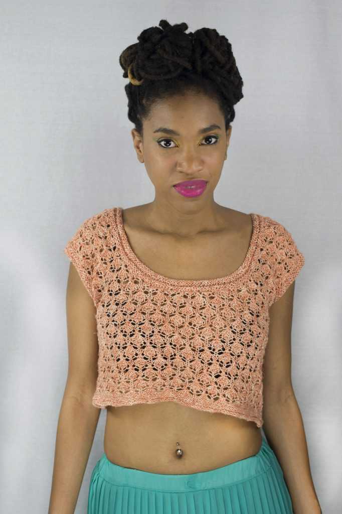 Knit pattern crop top