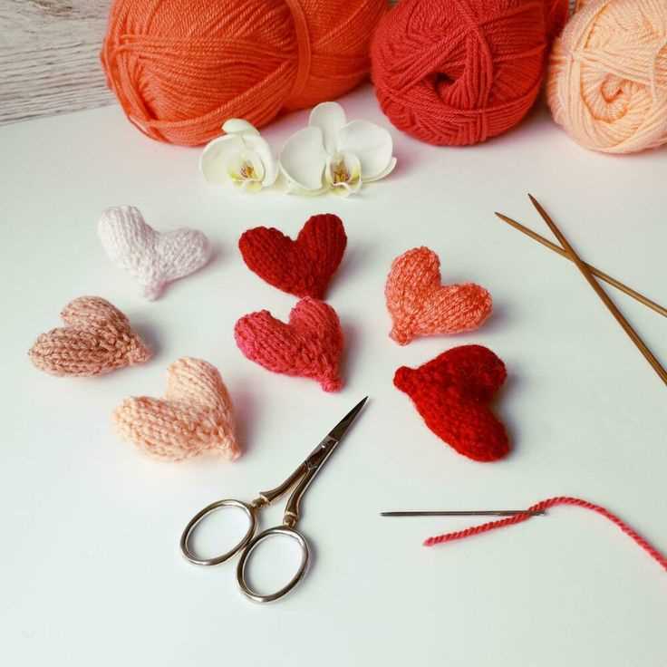 Knit pattern heart