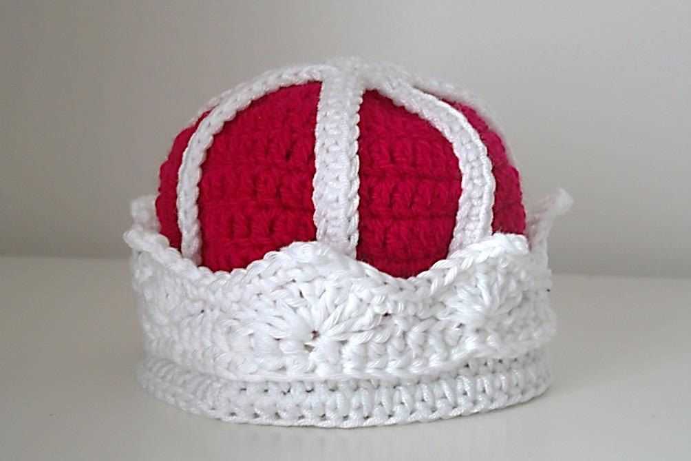 Knit tiara pattern