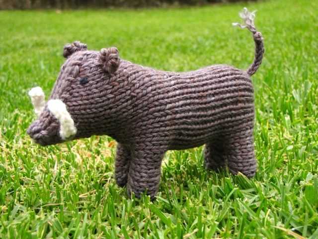 Knitted animal patterns