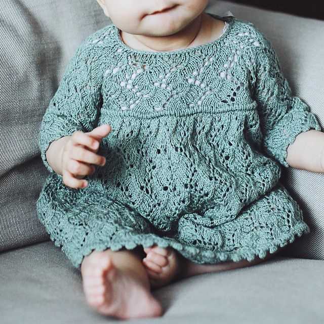 Knitted baby clothes free patterns