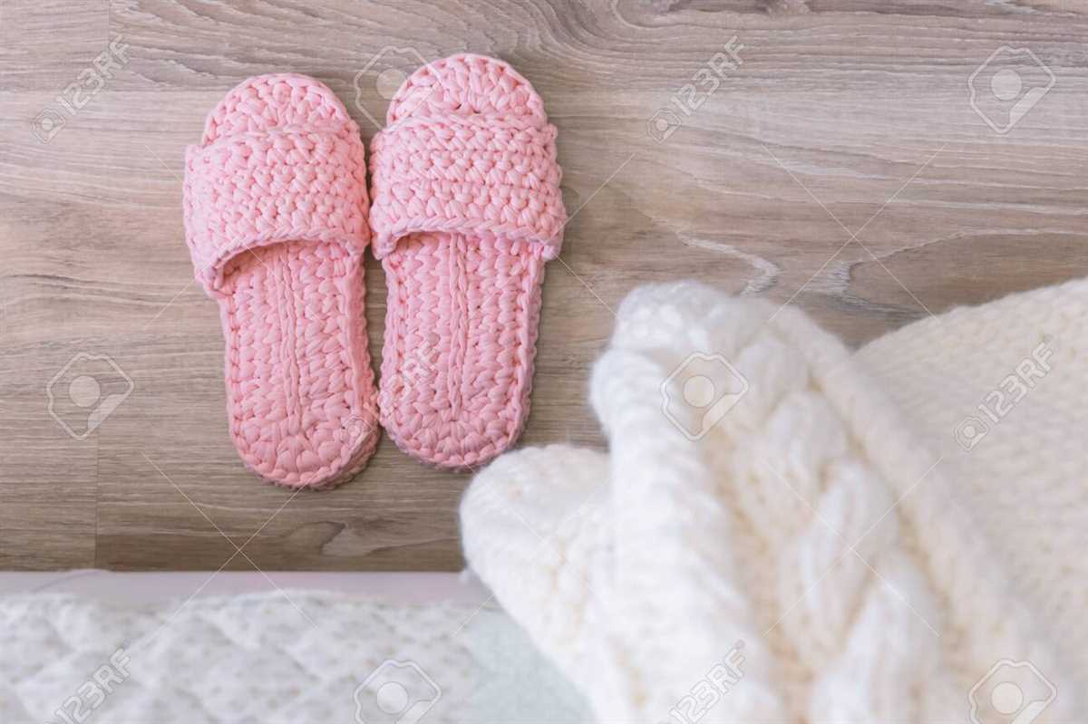 Knitted bedroom slippers pattern