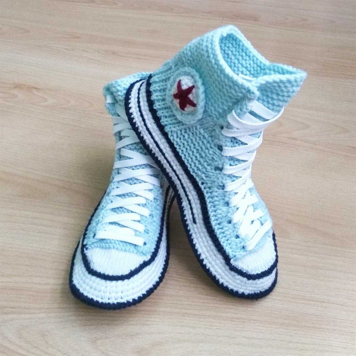 Knitted converse shoes pattern