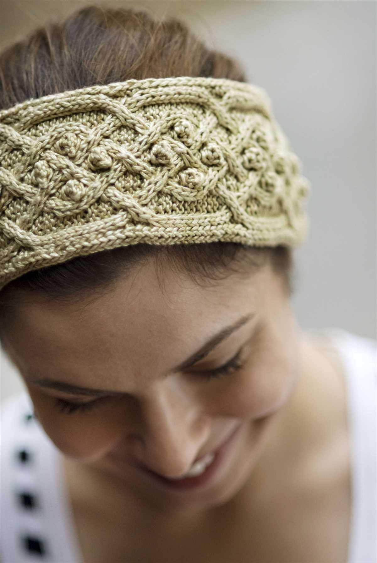 Knitted crochet headband pattern