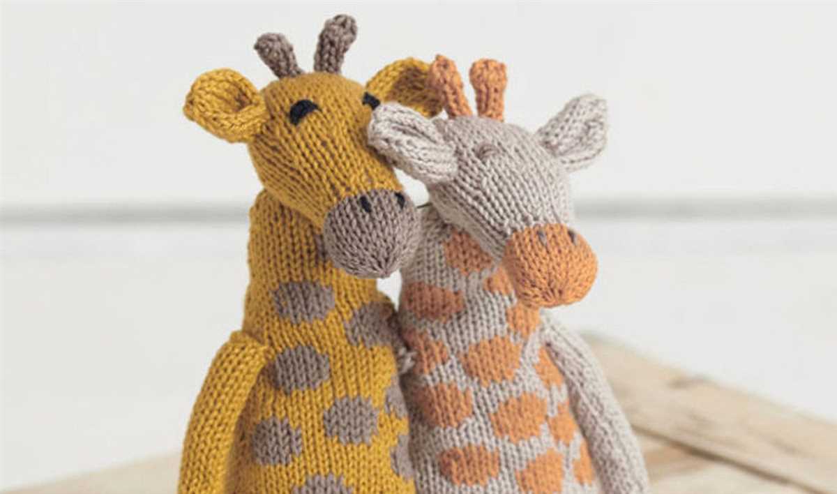 Knitted giraffe toy pattern