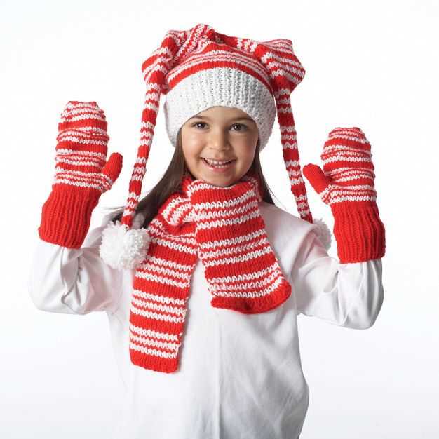 Knitted hat and scarf patterns