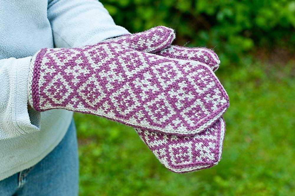 Knitted mittens patterns