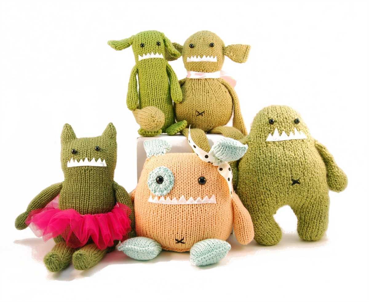 Knitted monster pattern