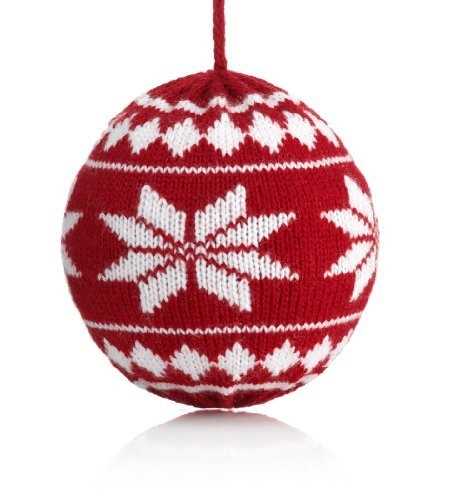 Knitted baubles pattern