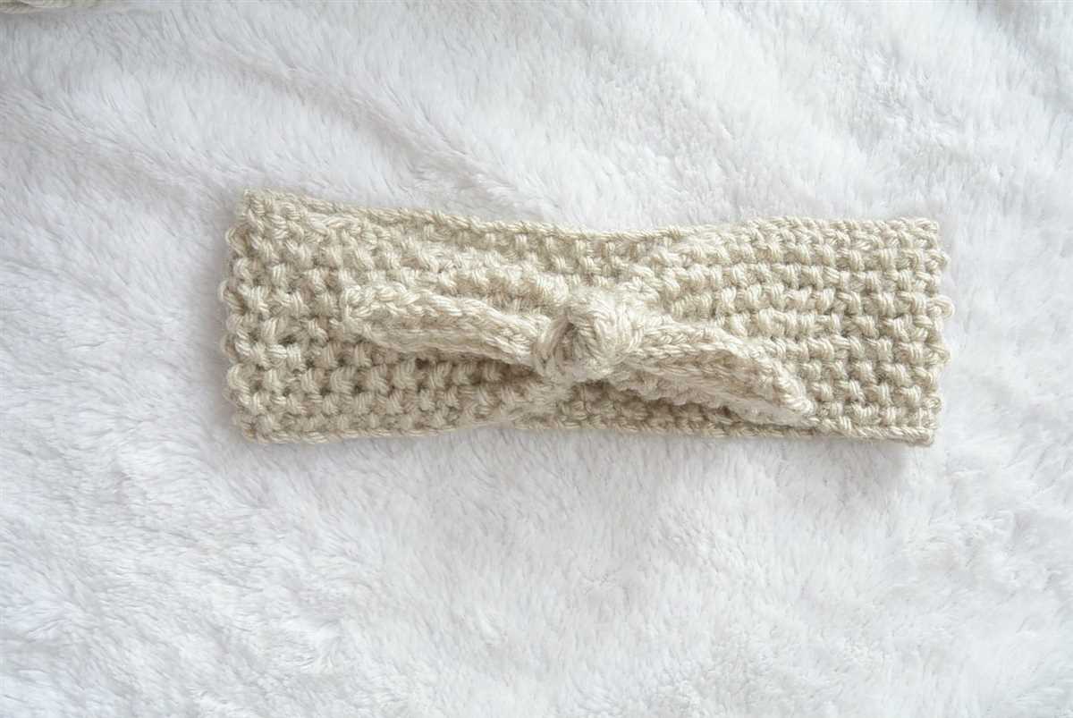 Knitted crochet headband pattern