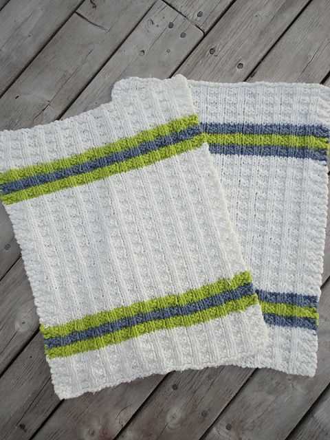 Knitted hand towel pattern