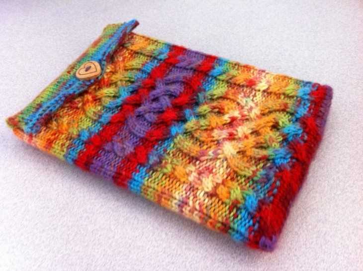 Knitted kindle case pattern