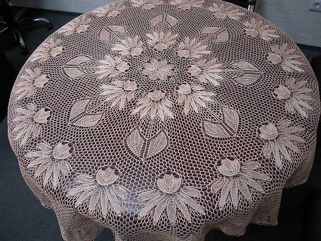 Knitted lace tablecloth patterns