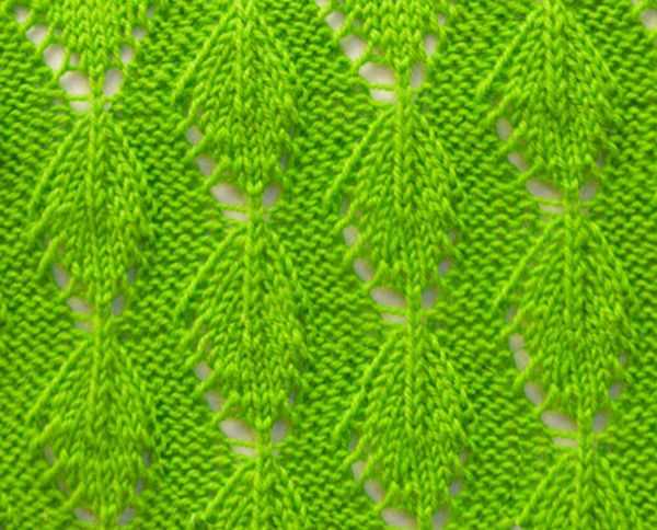 Knitted leaf pattern free