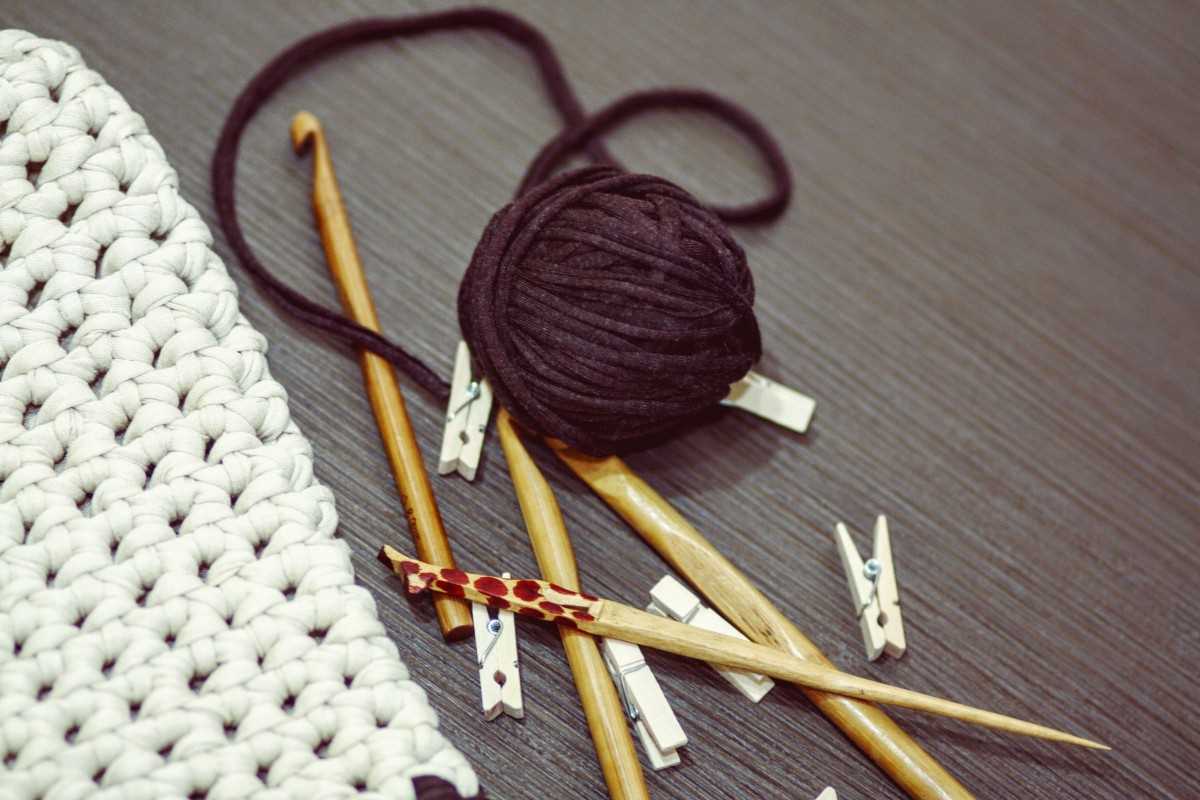 Knitted musical instrument patterns