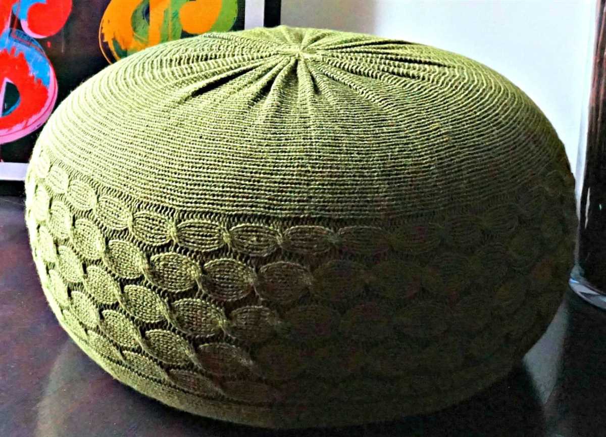 Knitted pouf pattern free