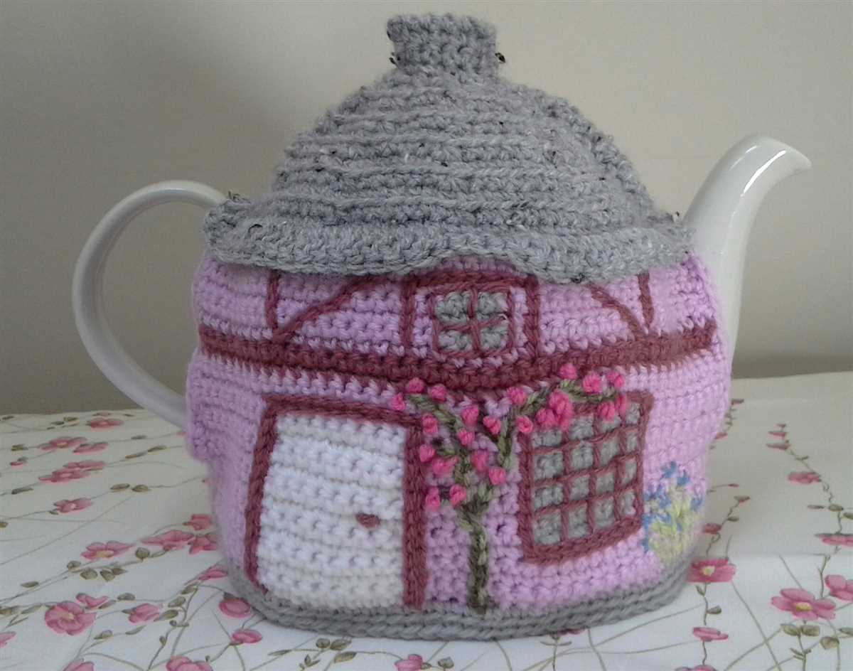 Knitted teapot cozy pattern