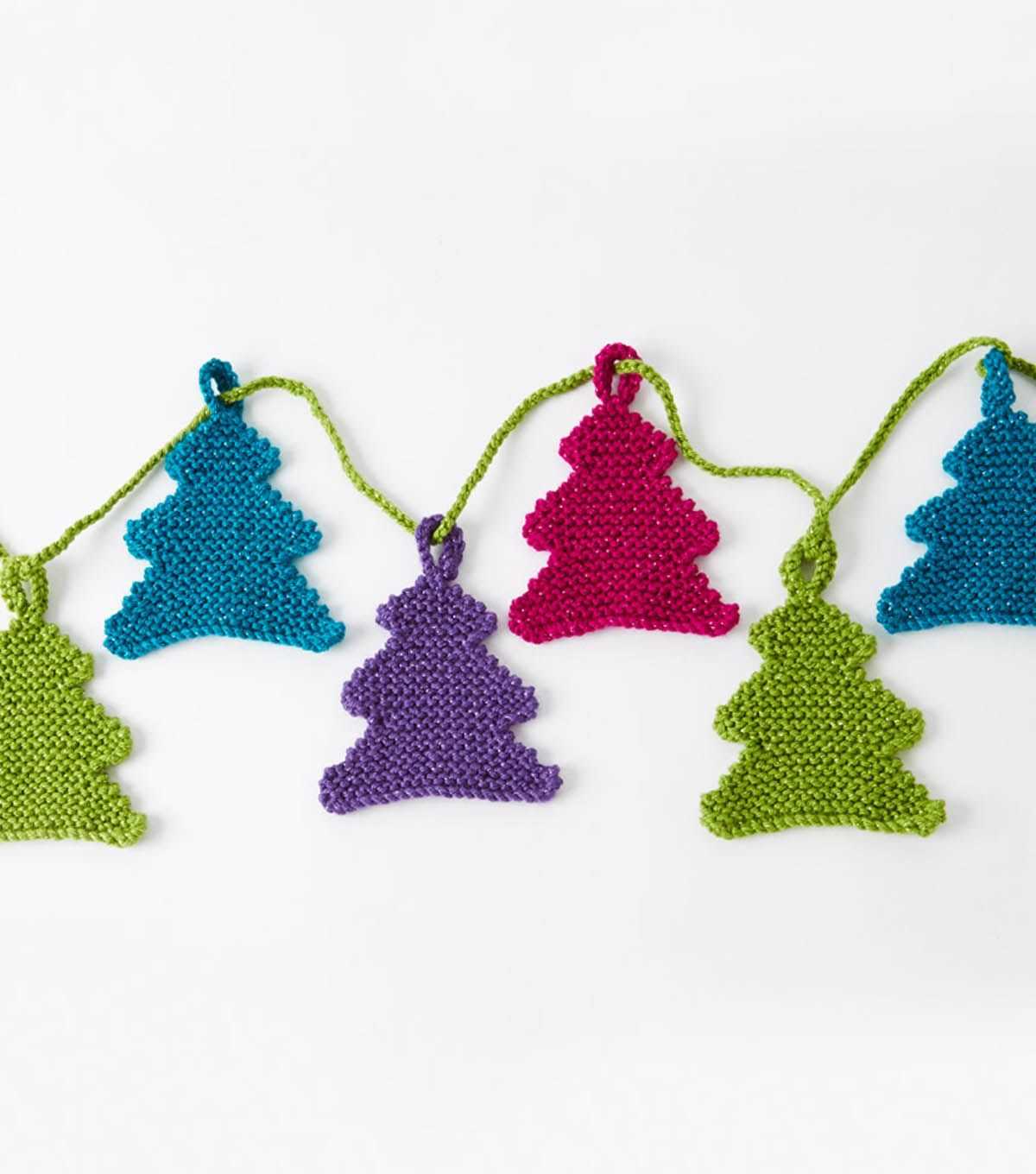 Knitted tree pattern free