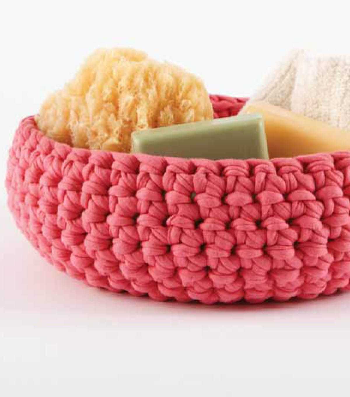 Knitted yarn bowl pattern