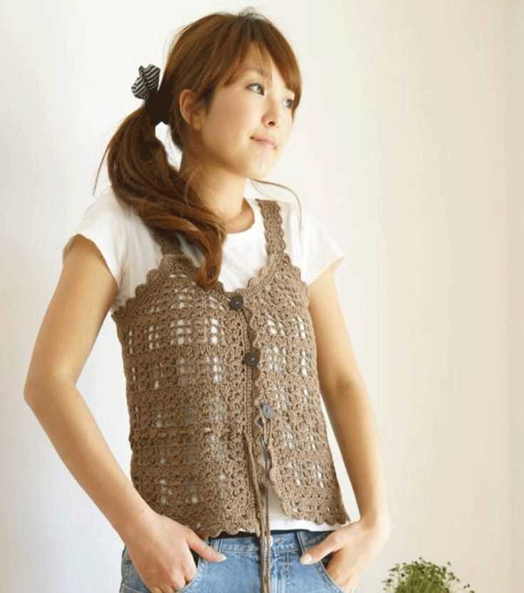 Knitting pattern for sleeveless vest