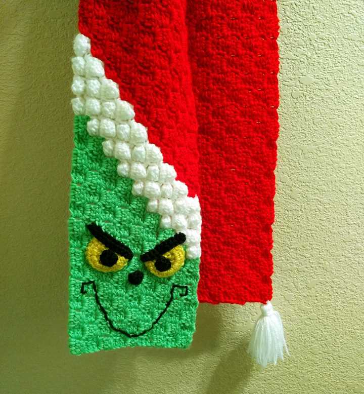 Knitting pattern for the grinch