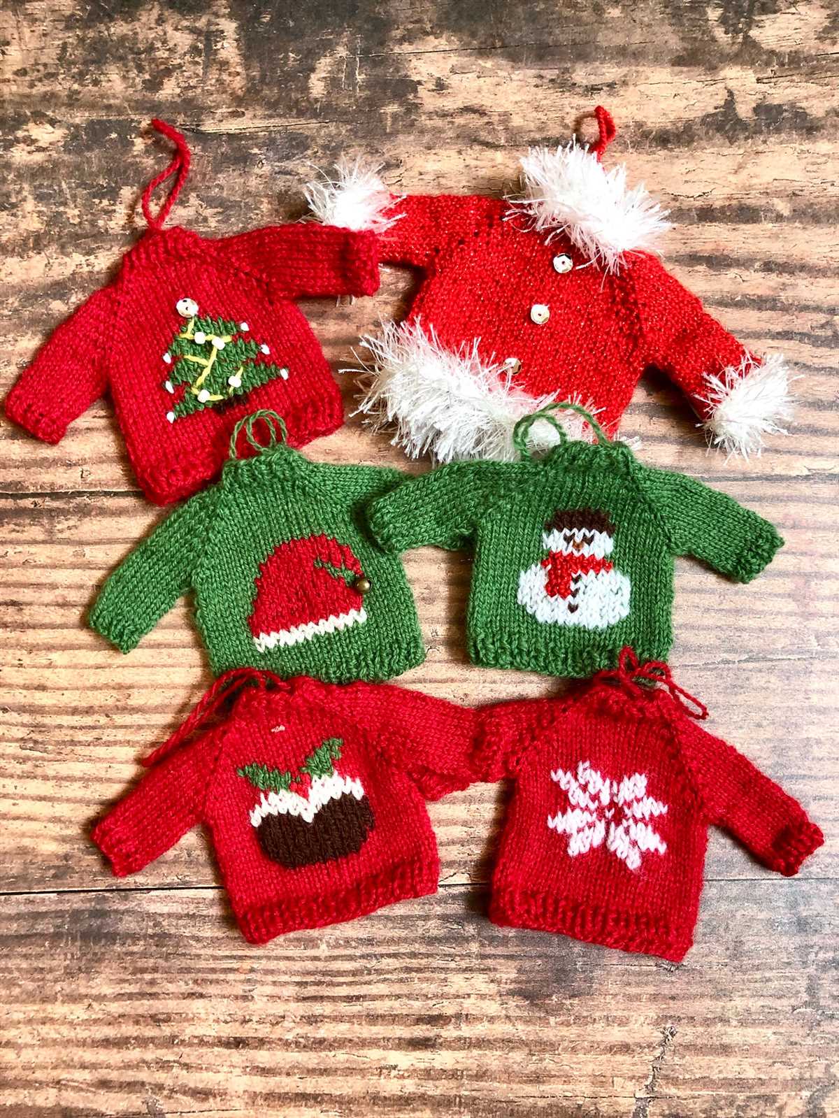 Knitting patterns for christmas sweaters