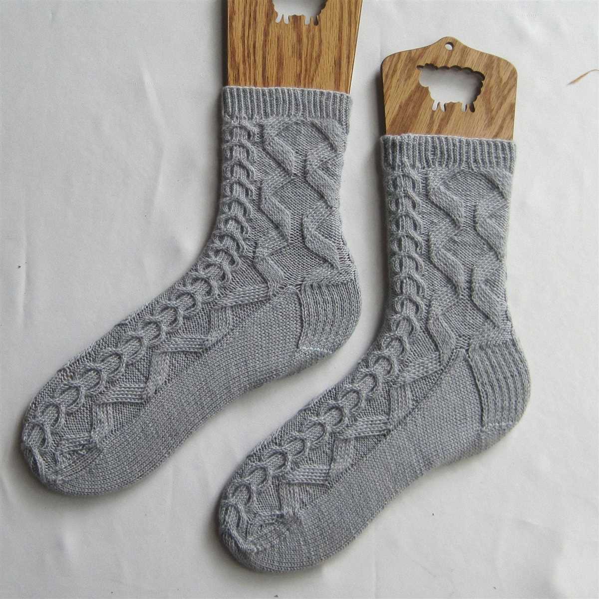 Knitting patterns for socks