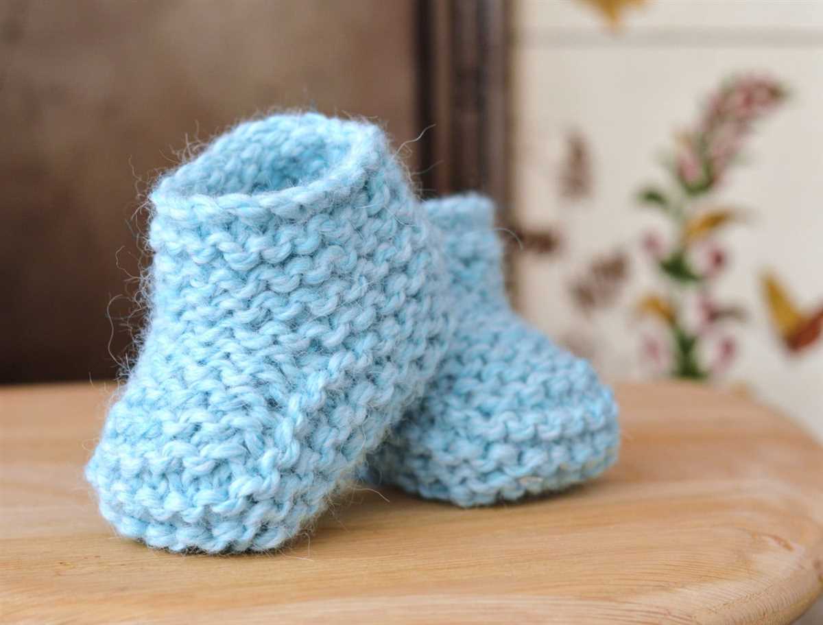 Knitting patterns for baby booties