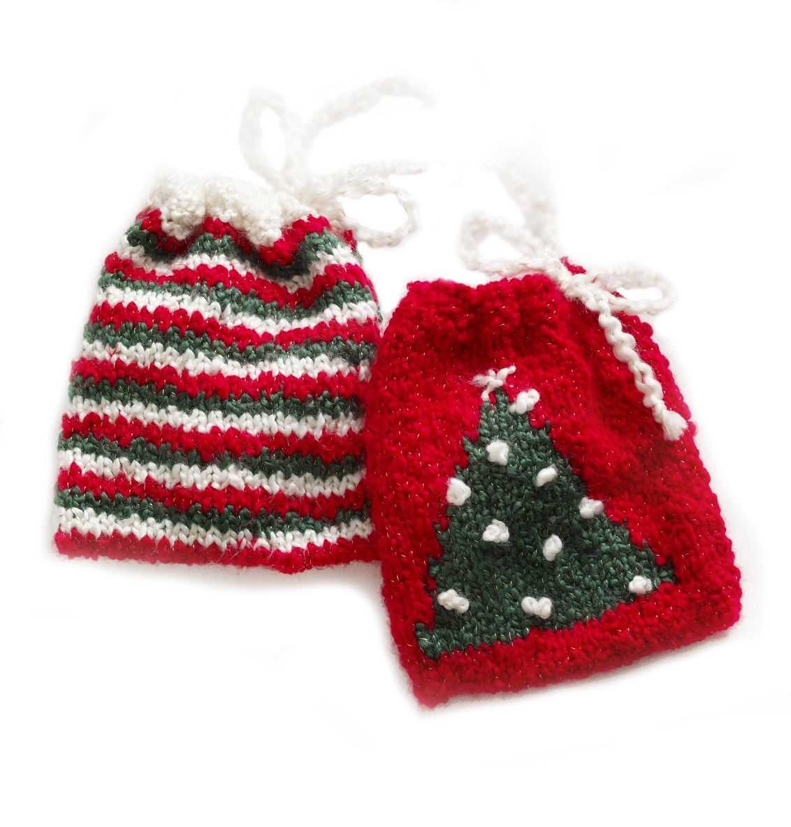 Knitting patterns for gifts at christmas