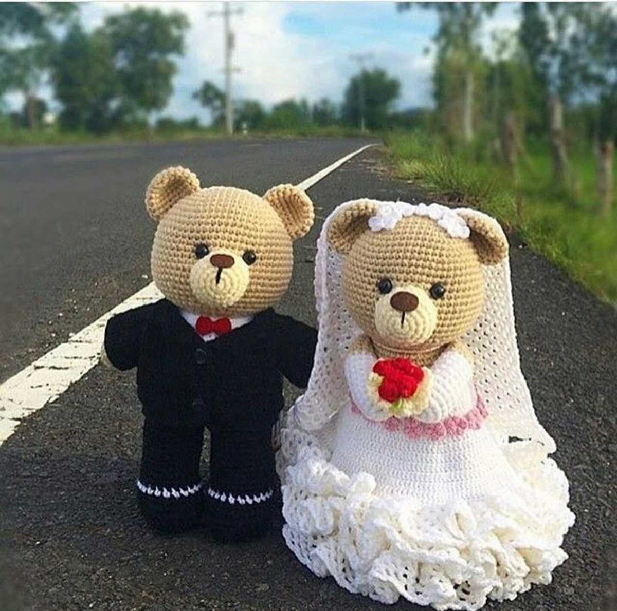 Knitting patterns for wedding gifts