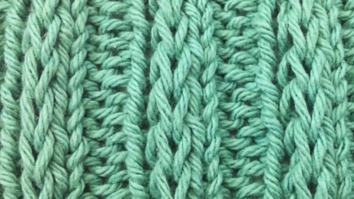 Knitting ribbing stitch patterns