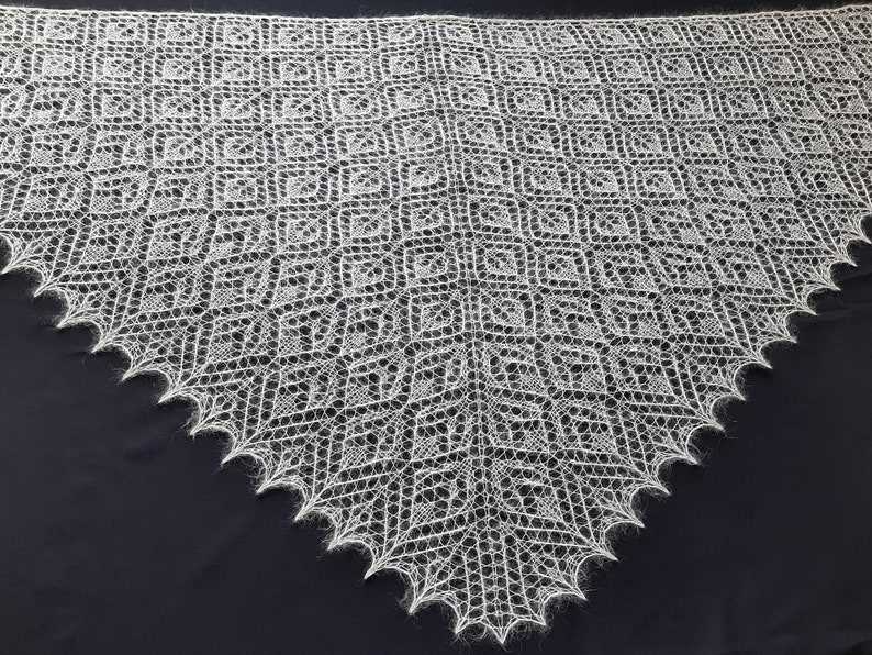 Lace shawl knit pattern