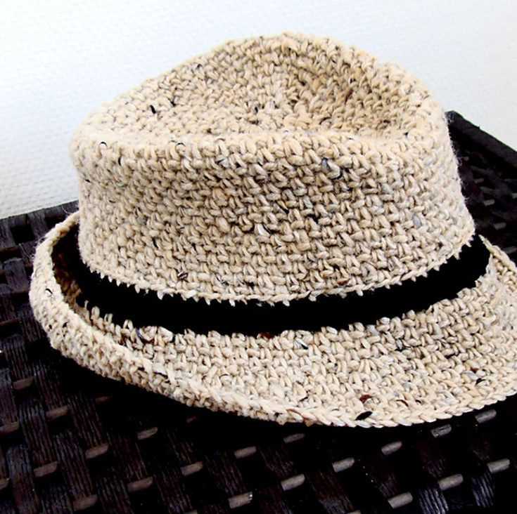 Mens hat free knitting pattern