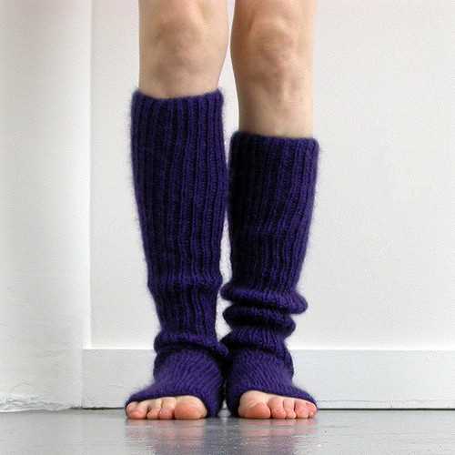 Over the knee leg warmers knitting pattern