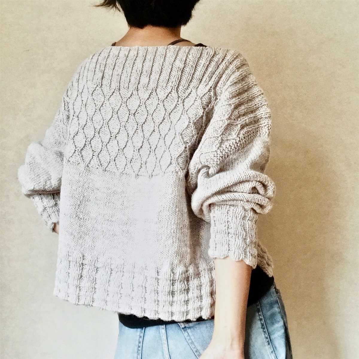 Oversized sweater knitting pattern