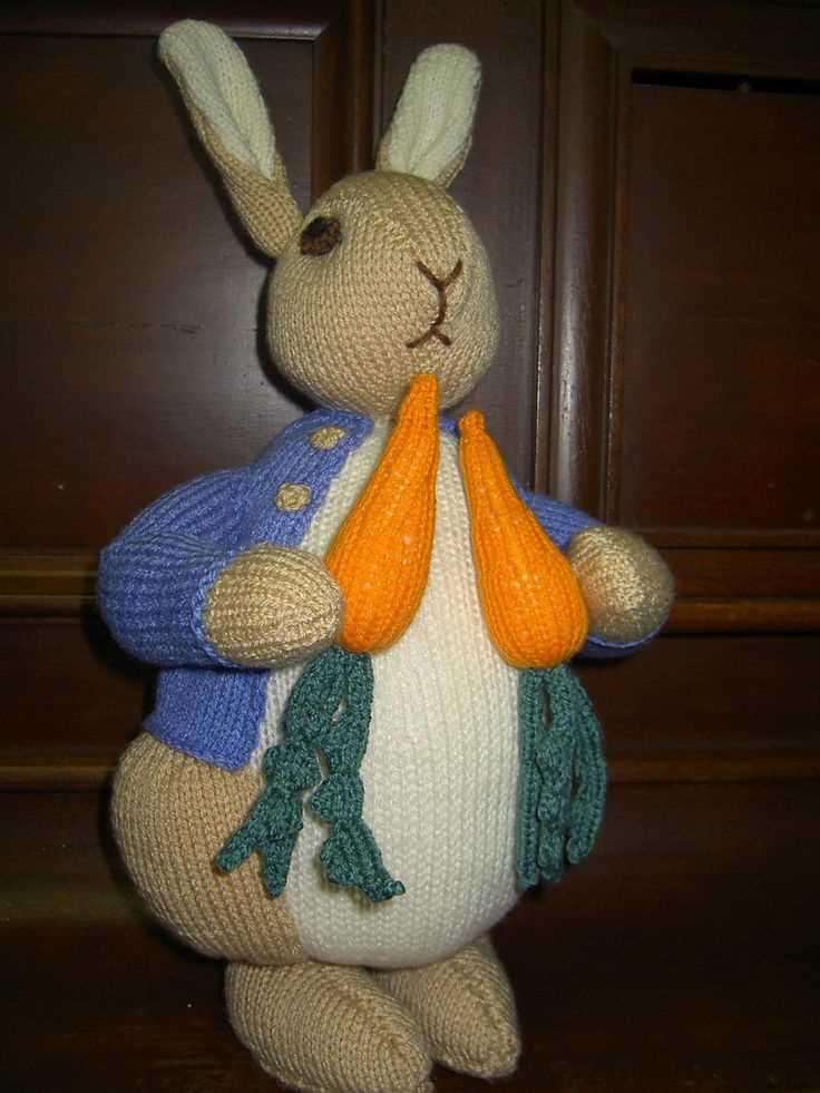 Peter rabbit knitting pattern book