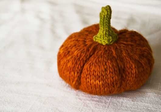 Pumpkin pattern knitting