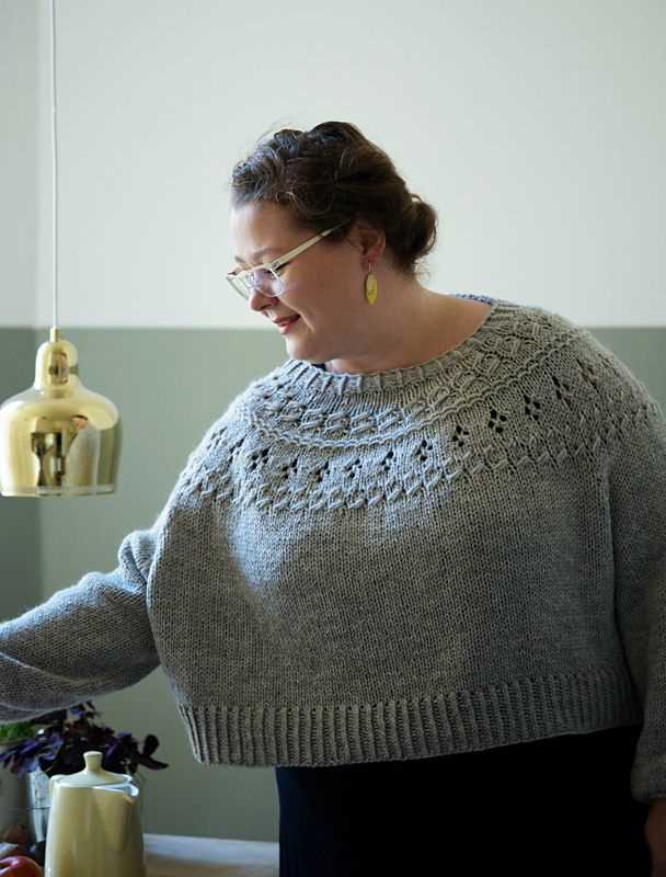 Ranunculus sweater knitting pattern