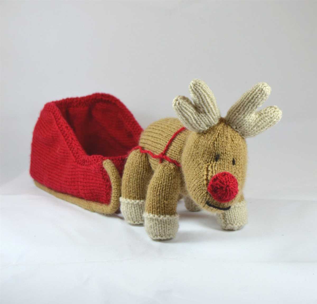 Reindeer knit pattern