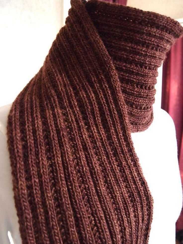 Ribbed knitted scarf pattern free