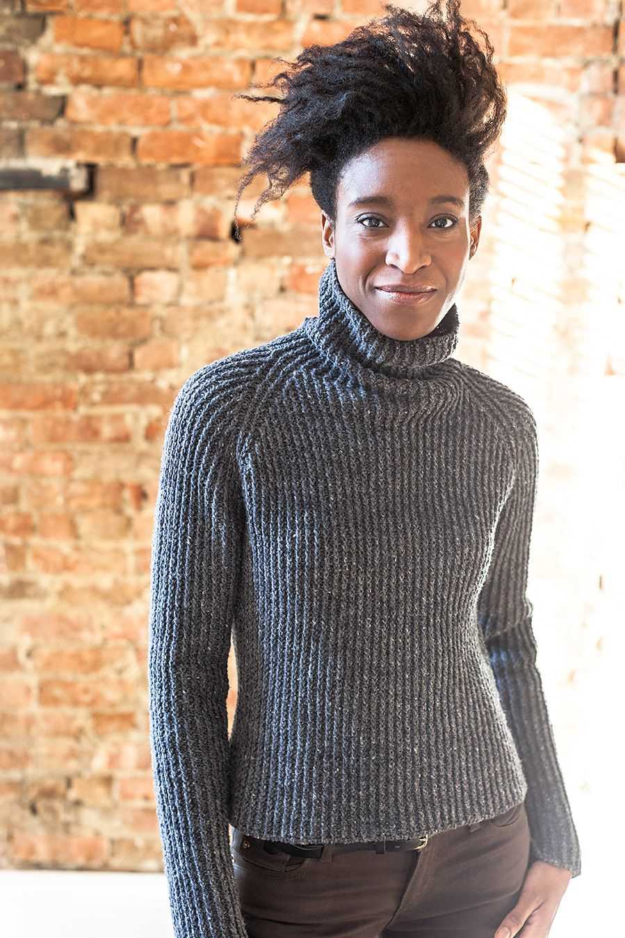 Ribbed turtleneck knitting pattern