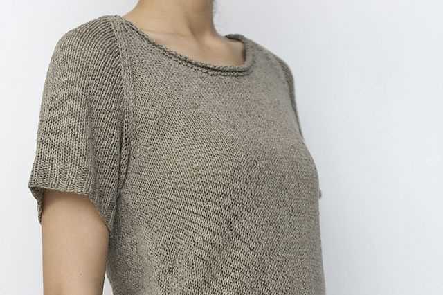 Scoop neck sweater knitting pattern